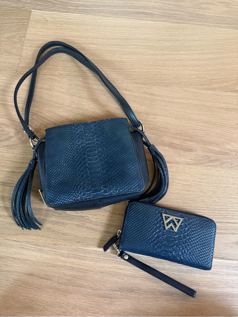 Kelly Wynne Navy Snake Print Sorry Not Sorry Handbag & Wallet Set